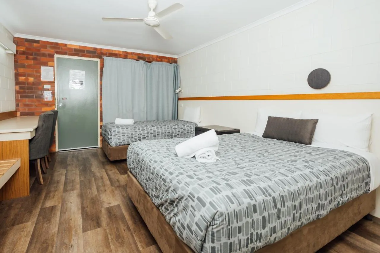 ***  Billabong Lodge Motel Townsville Australia