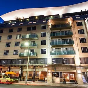 Majestic Roof Garden Hotel Adelaide